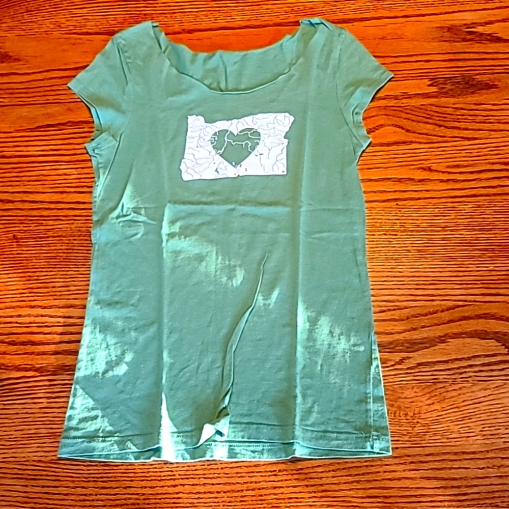 Oregon Love T-shirt size small
